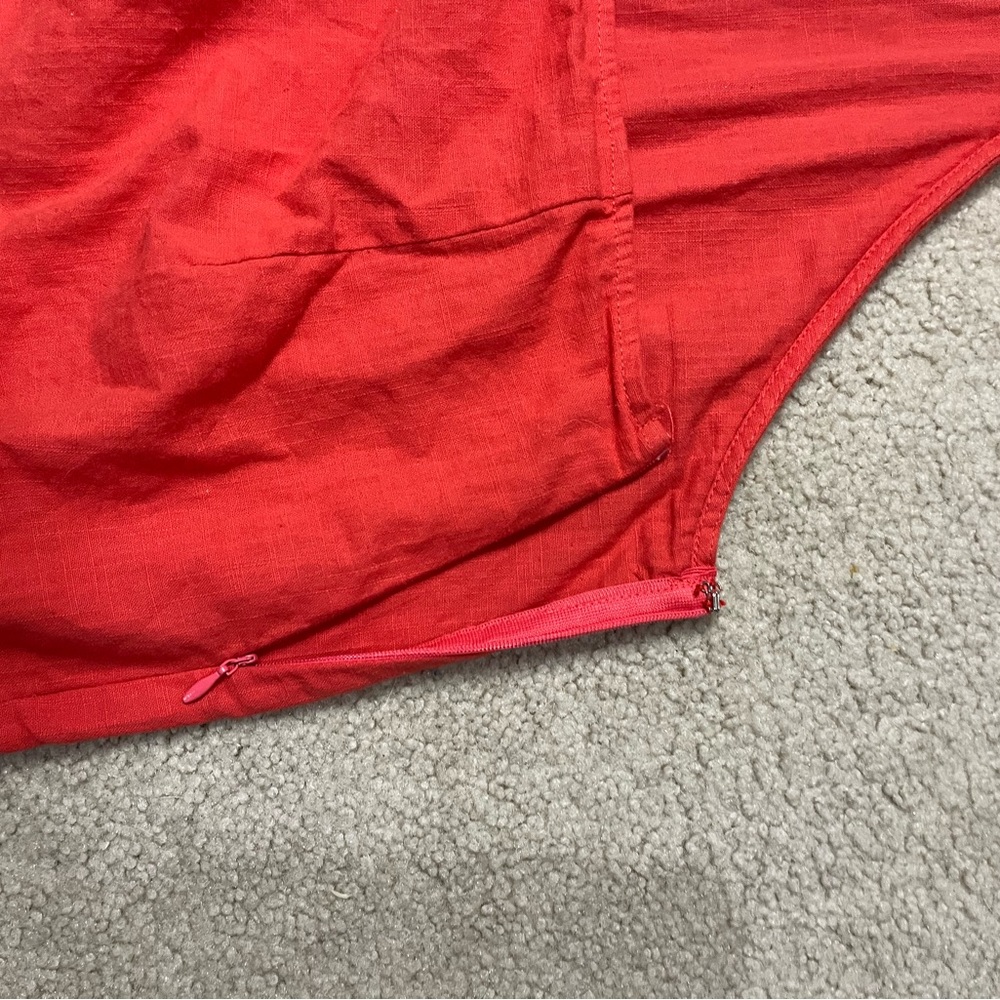Red sundress - Picture 4 of 4